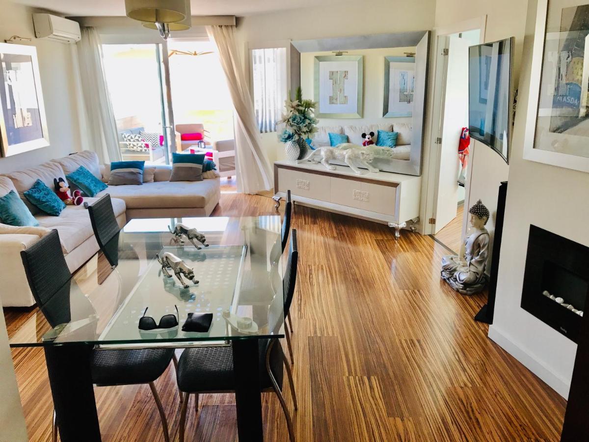 Luxury Apartament In Marina Benalmádena Exteriör bild