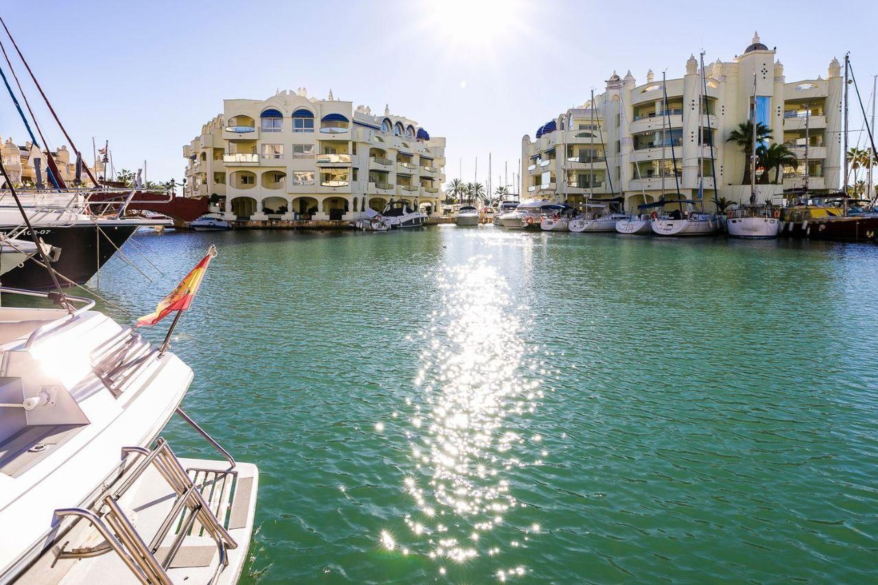 Luxury Apartament In Marina Benalmádena Exteriör bild